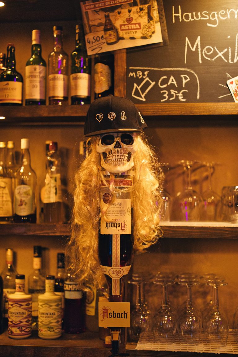 7acc9bb8-4a29-40d3-8b4f-98b21d8e757f